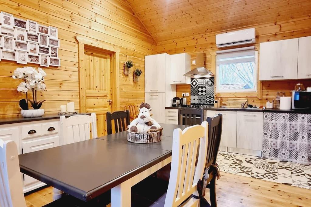 Bourbourg *L'Ecrin De L'Etang* Depaysement Assure 빌라 외부 사진